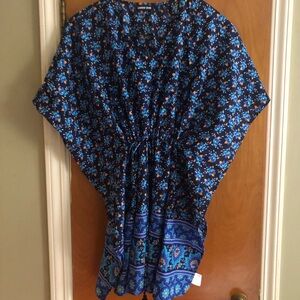 Lands End swimsuit coverup. Adjustable draw string waist.